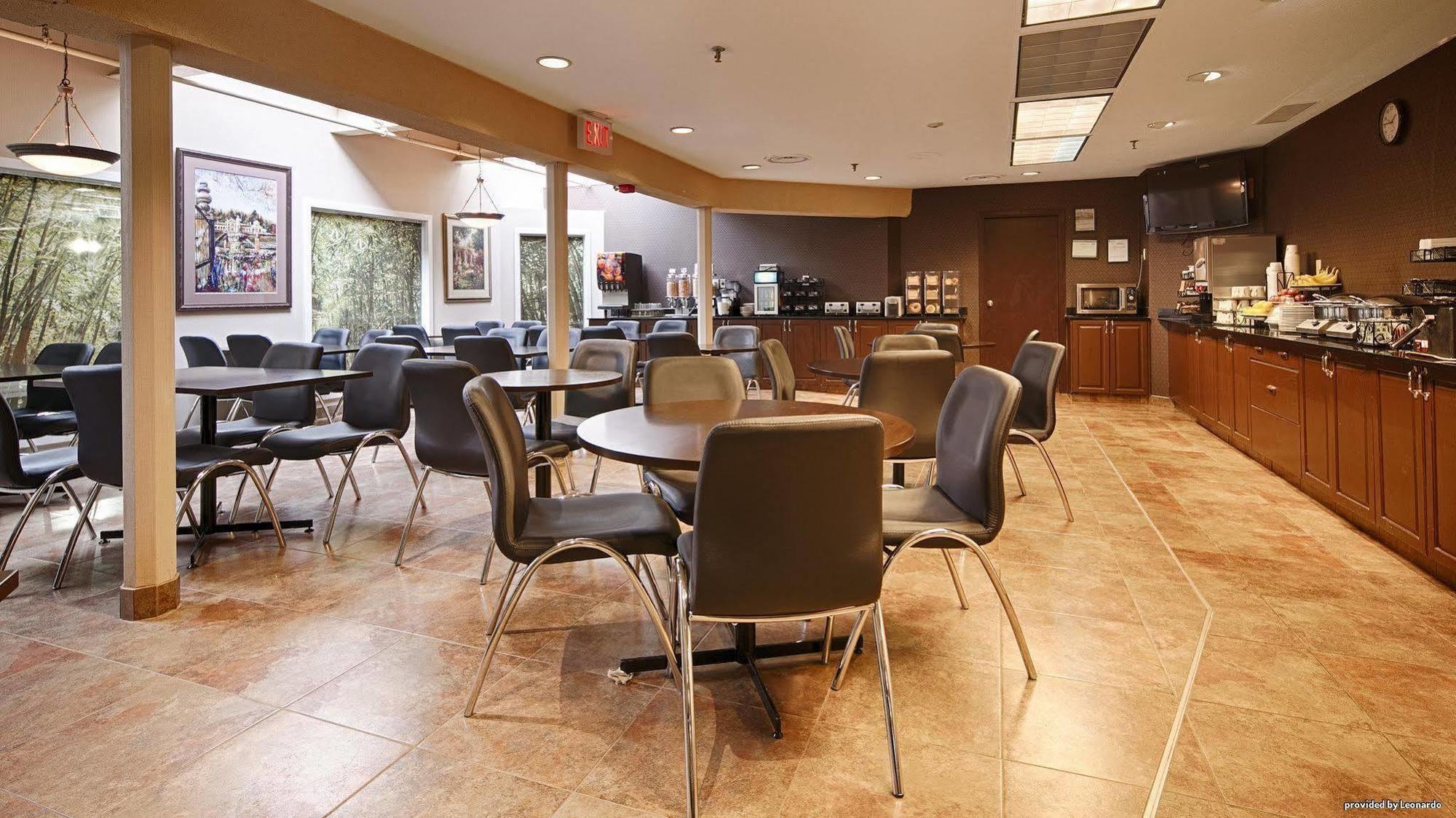 Best Western Airport Inn YYC Kültér fotó